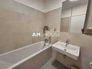 Pronájem bytu 2+kk, Praha - Žižkov, Pod Vítkovem, 60 m2