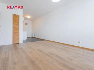 Pronájem bytu 2+kk, Kladno, Čs. armády, 54 m2