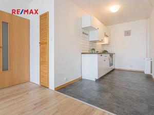 Pronájem bytu 2+kk, Kladno, Čs. armády, 54 m2
