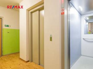 Pronájem bytu 2+kk, Kladno, Čs. armády, 54 m2