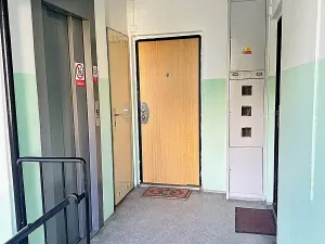 Pronájem bytu 2+kk, Kladno, Vodárenská, 40 m2