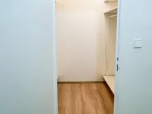 Pronájem bytu 2+1, Chomutov, Dřínovská, 62 m2