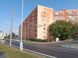 Prodej bytu 2+1, Chomutov, Březenecká, 58 m2