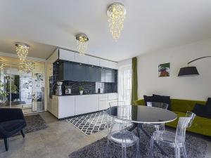 Prodej bytu 2+kk, Hořovice, K Bažantnici, 64 m2