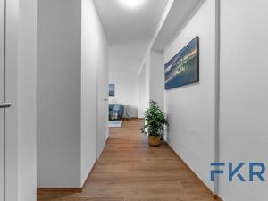 Prodej bytu 3+kk, Praha - Strašnice, Michelangelova, 63 m2