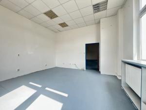 Pronájem skladu, Kolín, Havlíčkova, 154 m2