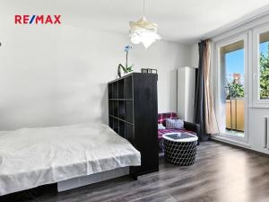 Prodej bytu 1+1, Praha - Letňany, Chlebovická, 31 m2