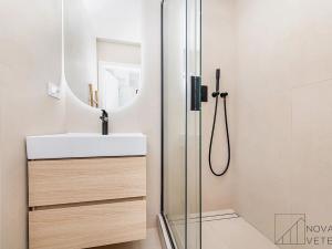 Pronájem bytu 2+kk, Praha - Žižkov, Hartigova, 44 m2