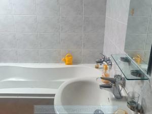 Pronájem bytu 2+kk, Praha - Dolní Měcholupy, Za kovárnou, 85 m2