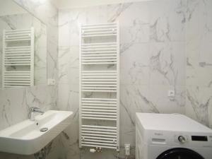 Pronájem bytu 2+kk, Praha - Staré Město, Kozí, 39 m2