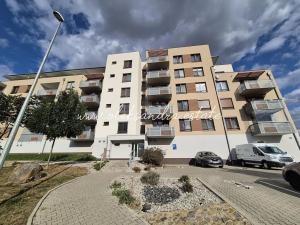 Pronájem bytu 2+kk, Praha - Čakovice, Tryskovická, 63 m2