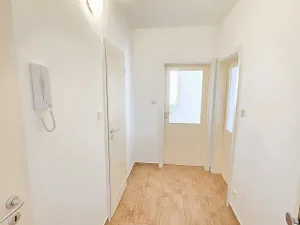 Pronájem bytu 2+kk, Rudná, Ke Školce, 40 m2