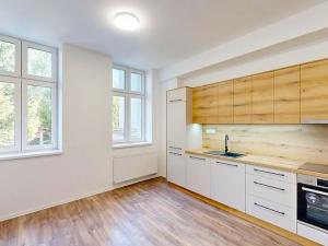 Pronájem bytu 2+kk, Žirovnice, Havlíčkovo náměstí, 39 m2