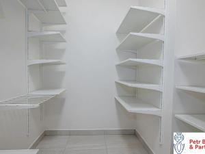 Pronájem bytu 2+kk, Praha - Stodůlky, náměstí Junkových, 49 m2