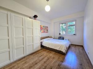 Pronájem bytu 3+1, Praha - Vršovice, Vladivostocká, 82 m2