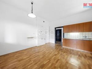 Prodej bytu 3+1, Teplice, Plzeňská, 130 m2