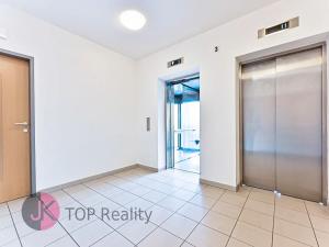 Pronájem bytu 1+kk, Praha - Stodůlky, Sluneční náměstí, 34 m2
