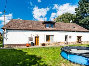 Prodej rodinného domu, Bor - Holostřevy, 270 m2