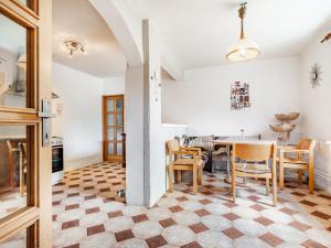 Prodej rodinného domu, Bor - Holostřevy, 270 m2
