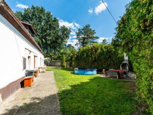 Prodej rodinného domu, Bor - Holostřevy, 270 m2