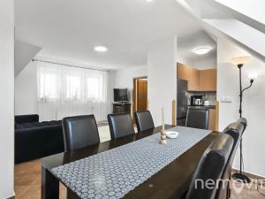 Prodej vícegeneračního domu, Říčany, Hálkova, 200 m2