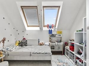 Prodej vícegeneračního domu, Říčany, Hálkova, 200 m2