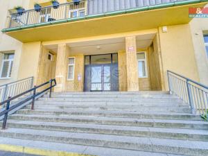 Prodej bytu 2+1, Louny, Postoloprtská, 67 m2