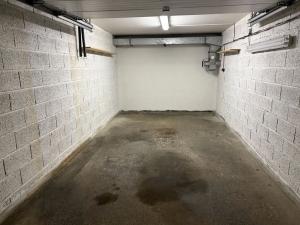Pronájem garáže, Brno, Popelákova, 17 m2