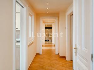 Pronájem bytu 5+1, Praha - Malá Strana, Újezd, 286 m2