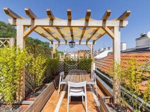 Pronájem bytu 5+1, Praha - Malá Strana, Újezd, 286 m2