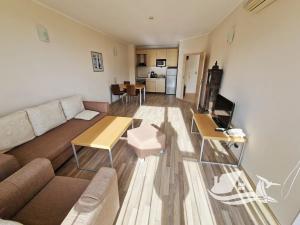 Prodej bytu 2+kk, Obzor, Bulharsko, 61 m2