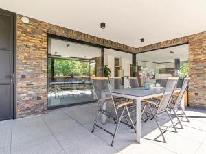 Prodej vily, Praha - Újezd nad Lesy, Pilovská, 311 m2