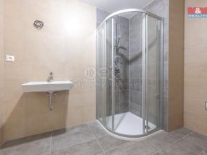 Prodej bytu 2+kk, Uherské Hradiště - Vésky, Na Dědině, 74 m2
