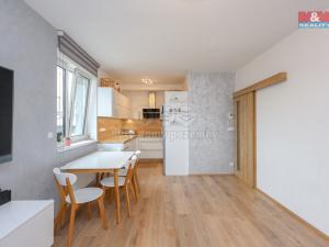 Prodej bytu 3+kk, Velká Bystřice, Nádražní I, 76 m2
