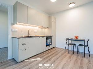 Prodej bytu 2+kk, Praha - Košíře, Starokošířská, 43 m2