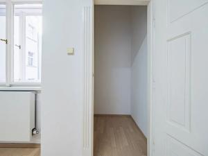Pronájem kanceláře, Praha - Vinohrady, Na Švihance, 70 m2