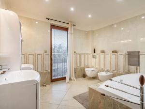 Prodej pozemku pro bydlení, Praha - Modřany, Do Lipin, 22202 m2