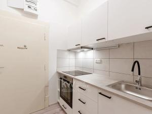 Pronájem bytu 1+kk, Praha - Vršovice, 28. pluku, 34 m2