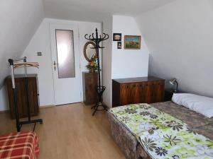 Prodej rodinného domu, Háje nad Jizerou, 236 m2