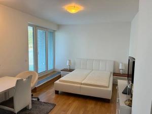 Prodej bytu 1+kk, Praha, Kakosova, 35 m2