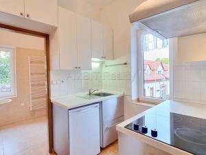 Pronájem bytu 1+kk, Praha - Řepy, Žalanského, 40 m2