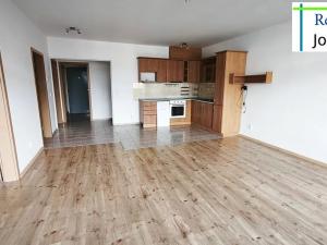 Pronájem bytu 3+kk, Liberec, Tyršova, 75 m2
