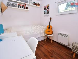 Prodej rodinného domu, Panenské Břežany, Strmá, 73 m2