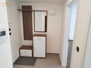 Prodej bytu 2+kk, Praha - Vysočany, Sokolovská, 50 m2