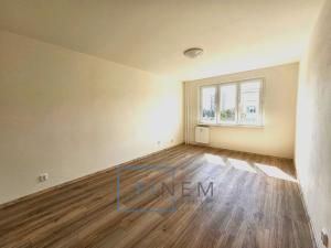 Pronájem bytu 2+1, Kralupy nad Vltavou - Lobeček, Masarykova, 56 m2
