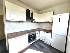 Pronájem bytu 2+1, Kralupy nad Vltavou - Lobeček, Masarykova, 56 m2