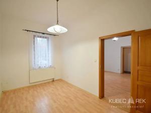 Pronájem kanceláře, Tábor, Dobrovského, 80 m2