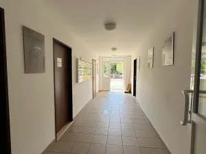 Prodej bytu 2+kk, Karlovy Vary, Spálená, 50 m2