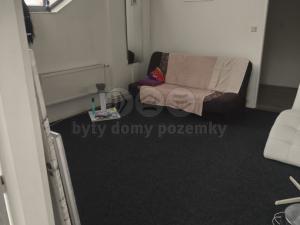 Pronájem kanceláře, Pardubice - Polabiny, Lonkova, 23 m2