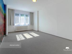 Prodej bytu 3+1, Kaznějov, Školní, 68 m2